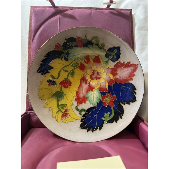 Handcrafted Cloisonné Plate Patent #6238756